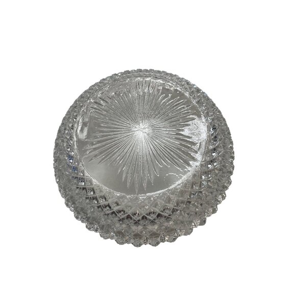 Vintage Diamond-Cut Clear Glass Bowl Decorative Serving Piece Elegant Classic De - Picture 4 of 5